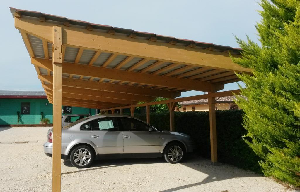 Agriturismo Ai Laghi Pocenia Buitenkant foto