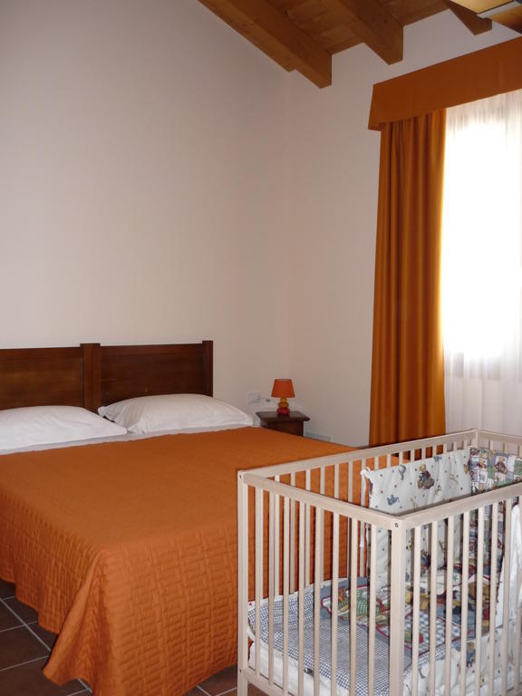 Agriturismo Ai Laghi Pocenia Kamer foto