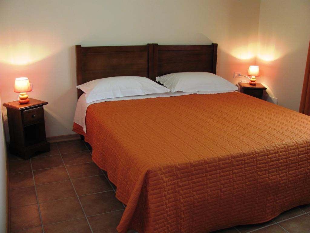 Agriturismo Ai Laghi Pocenia Kamer foto